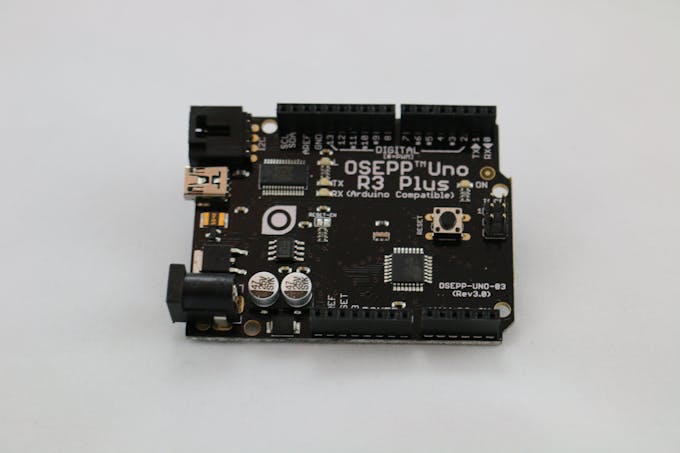 Arduino Uno (I also own and use a Genuine Arduino from Arduino.cc)