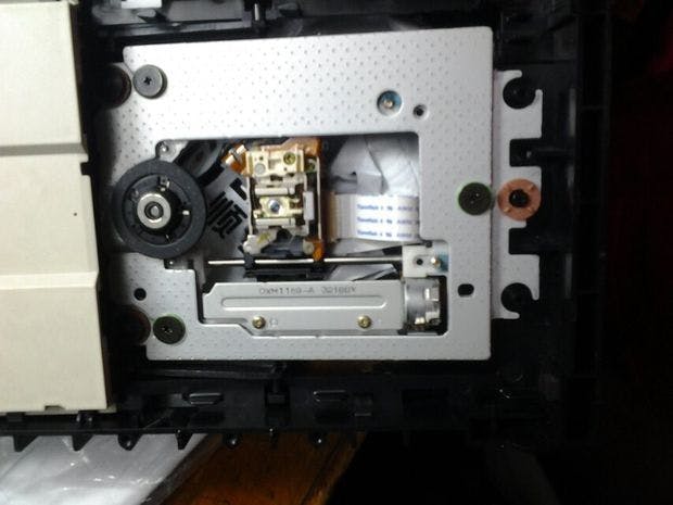 DVD-ROM