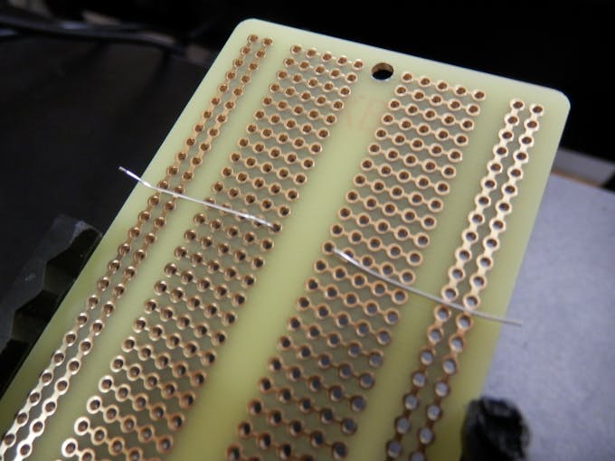 Resistor leads through Backside of Perma-Proto board