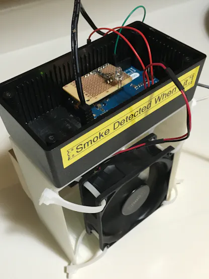 Arduino Cigarette Smoke Detector
