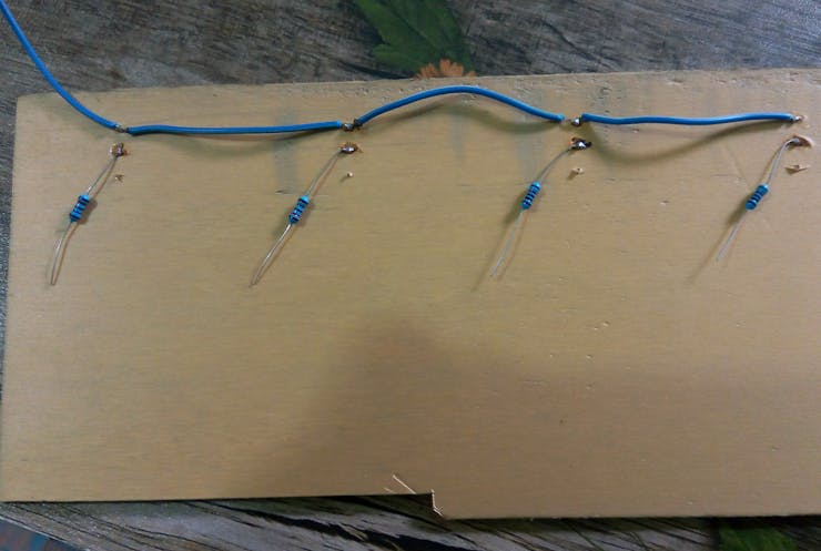 Connecting resistor
